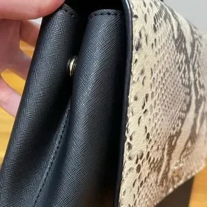 kate spade | Bags | Cameron Street Neema Small  display picture 1